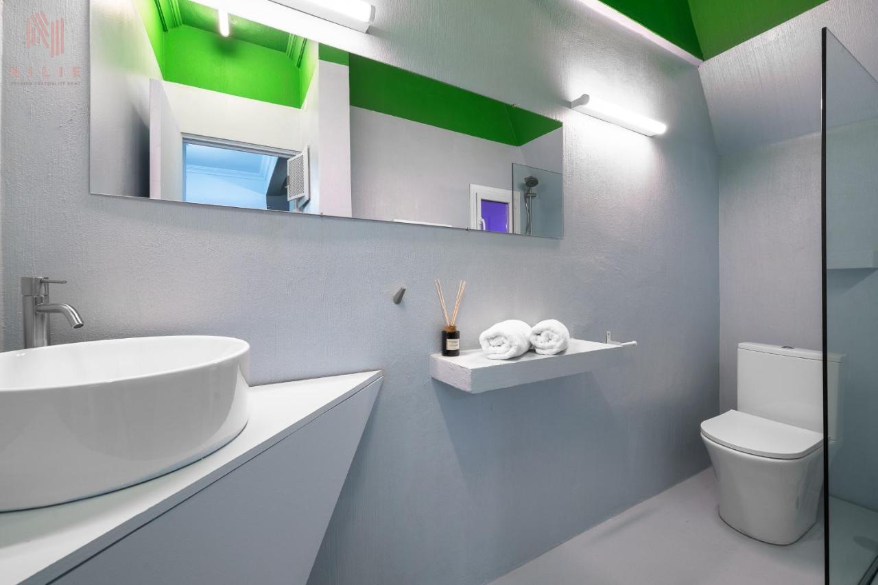 Colorful, Nilie Hospitality Mgmt Apartment Thessaloniki Exterior photo